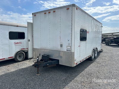 2010 Interstate 20 ft T/A Enclosed Trailer