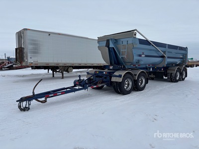 2025 Arnes 440 Qu 26 ft Quad/A Remolque banera