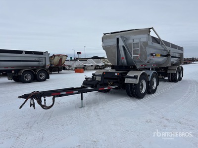 2024 Arnes 440 25 ft Quad/A Remolque banera