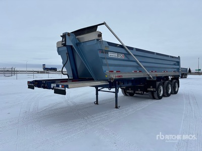 2025 Arnes 310 Ma 31 ft Tri/A Remolque banera