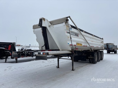 2022 Arnes 32 ft Tri/A End Dump Trailer