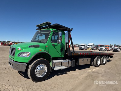 2013 Freightliner M2106 6x4 Rollback Truck