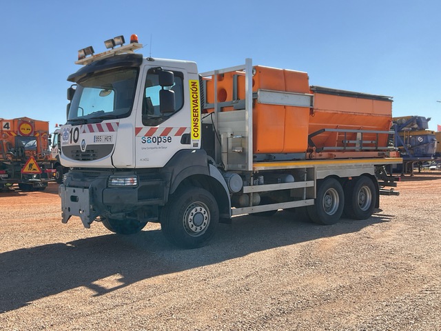 2011 Renault Kerax 6x6 Snow Plow Truck