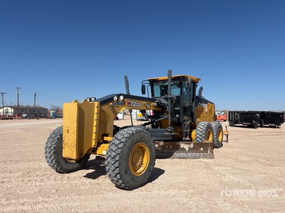 2017 John Deere 672G AWD Motor Grader