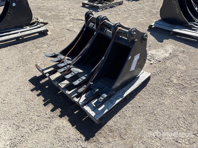 Quantity of (3) Yanmar 12 in Digging Excavator Bucket (Unused)