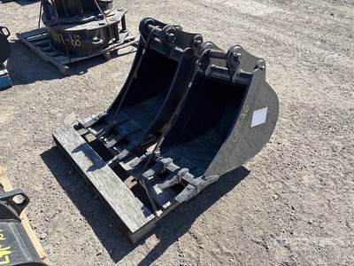 Quantity of (2) Yanmar 18 in Digging Excavator Bucket - Fits Yanmar VIO 45/55 (Unused)