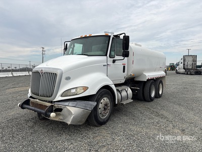 2013 International ProStar 6x4 Wassertank-Lkw