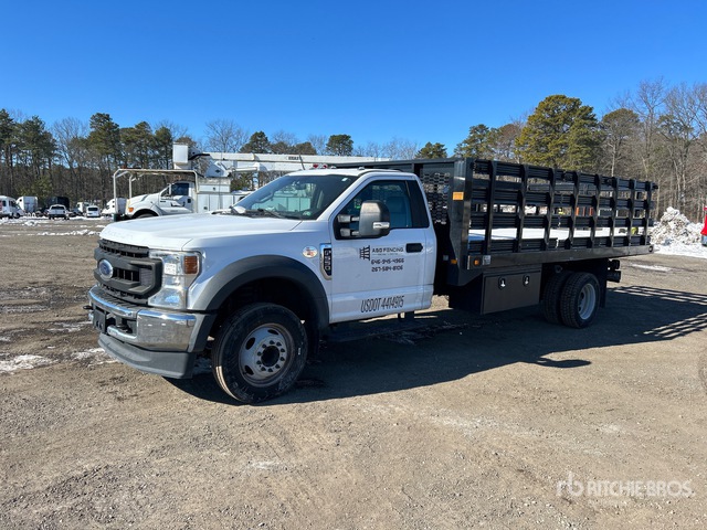 2020 Ford F-550 XL 4x2 Flatbed Truck
