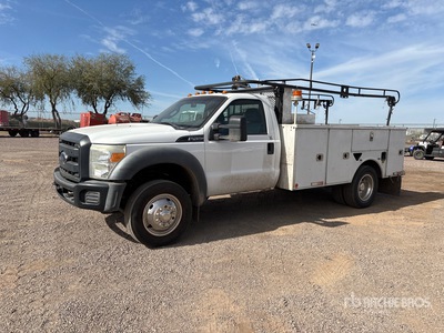 2015 Ford F-450 XL 4x4 Camion utilitaire