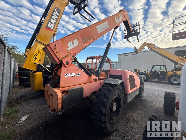 JLG 944E-42 Telehandler (Inoperable) in Panama City Beach, Florida ...