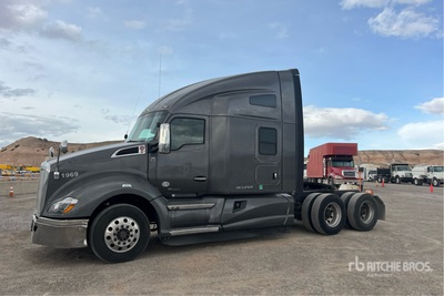 2016 Kenworth T680 6x4 T/A Sleeper Truck Tractor