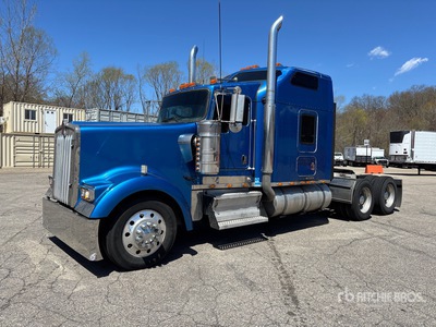 2007 Kenworth W900 6x4 3- Achs Sattelzugmaschine mit Schlafkabine