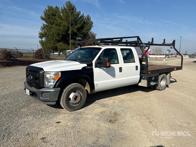2012 Ford F-350 XL 4x2 Crew Cab Flatbed Truck