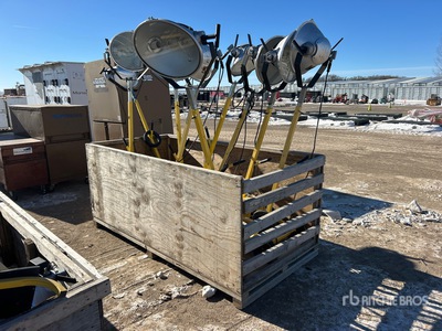 Quantity of (9) Work Lights