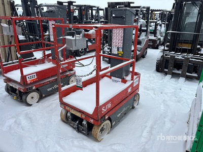 Skyjack SJ16 Vertical Mast Lift