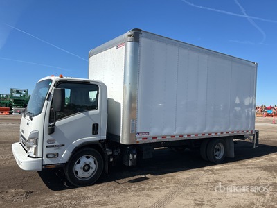 2023 Isuzu NRR 4x2 Van Truck