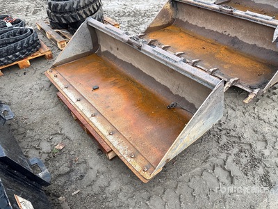 John Deere 78 in Q/C General Purpose Skid Steer Bucket