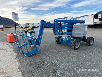 2018 Genie Z-45/25J 4WD Diesel Articulating Boom Lift