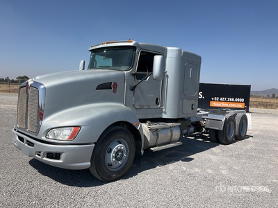 2017 Kenworth T660 6x4 Sleeper Camion Chasis Cabina / Cabina y chasis