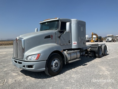 2017 Kenworth T660 6x4 Sleeper Camion Chasis Cabina / Fahrgestell