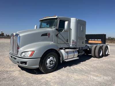 2017 Kenworth T660 6x4 Sleeper Camion Chasis Cabina / Fahrgestell