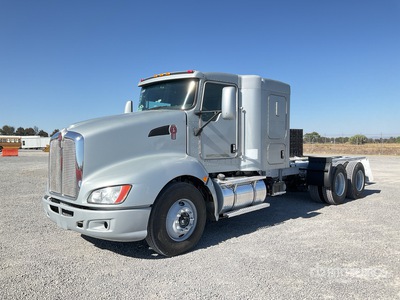 2016 Kenworth T660 6x4 Sleeper Camion Chasis Cabina / Kabina i podwozie