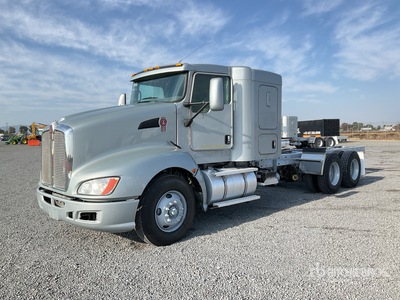 2016 Kenworth T660 6x4 Sleeper Camion Chasis Cabina / Cabine et châssis
