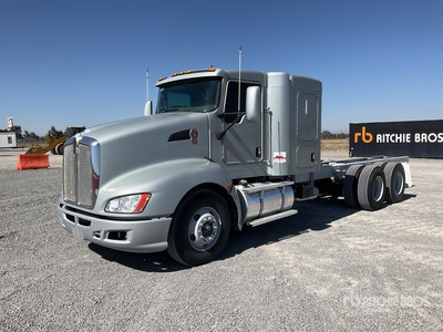 2016 Kenworth T660 6x4 Sleeper Camion Chasis Cabina / Kabina i podwozie