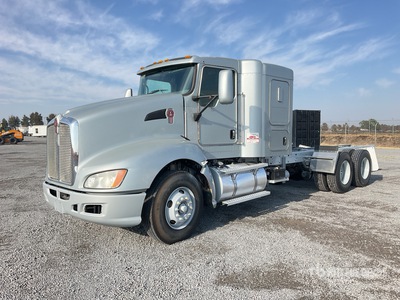 2016 Kenworth T660 6x4 Sleeper Camion Chasis Cabina / Kabina i podwozie