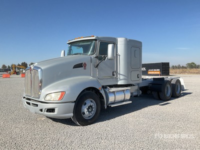 2016 Kenworth T660 6x4 Sleeper Camion Chasis Cabina / Autocarro cabina e telaio