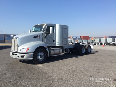 2015 Kenworth T660 6x4 Sleeper Camion Chasis Cabina / Cab and Chassis