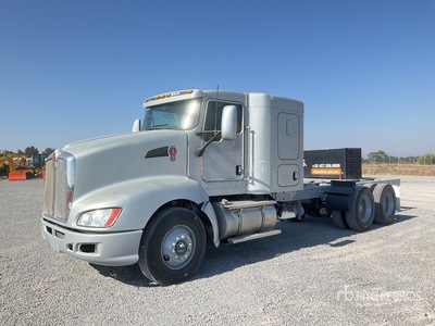 2015 Kenworth T660 6x4 Sleeper Camion Chasis Cabina / Fahrgestell