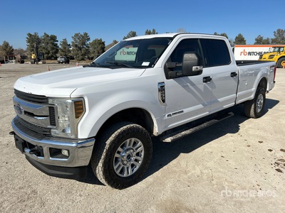 2019 Ford F-250 XLT 4x4 Crew Cab Pickup