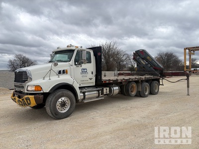Heila Knuckle Boom on 2008 Sterling 952 8x4 شاحنة رافعة