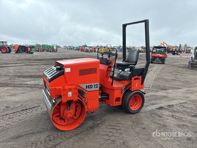 2000 Hamm HD12K Combination Roller