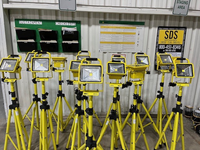 Quantity of (13) Lind BEACON965C Light Towers