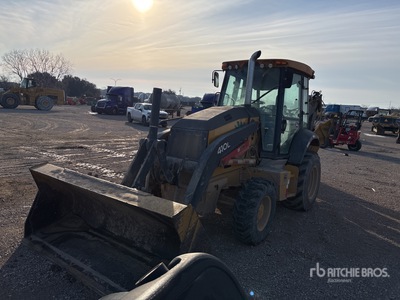 2018 John Deere 410L 4x4 Graaflaadmachine
