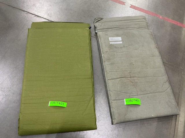 (116) Self-Inflating Sleeping Mats