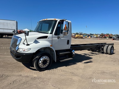 2018 International 4300 SBA 4x2 Cab and Chassis