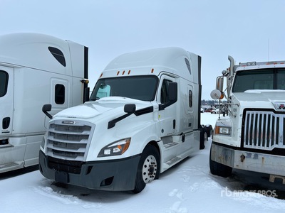 2019 Freightliner Cascadia 126 T/A Sleeper Truck Tractor