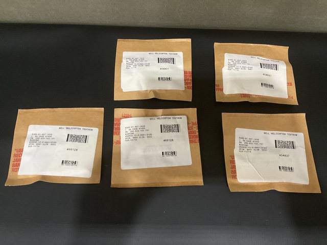 (11) Bell Helicopter 209-023-103-701 Sleeve Bushings