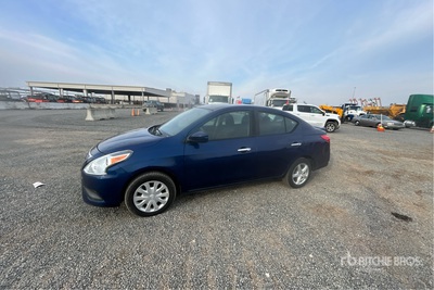 2018 Nissan Versa SV Autovettura