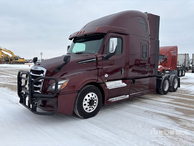 2019 Freightliner Cascadia 126 6x4 T/A Sleeper Truck Tractor