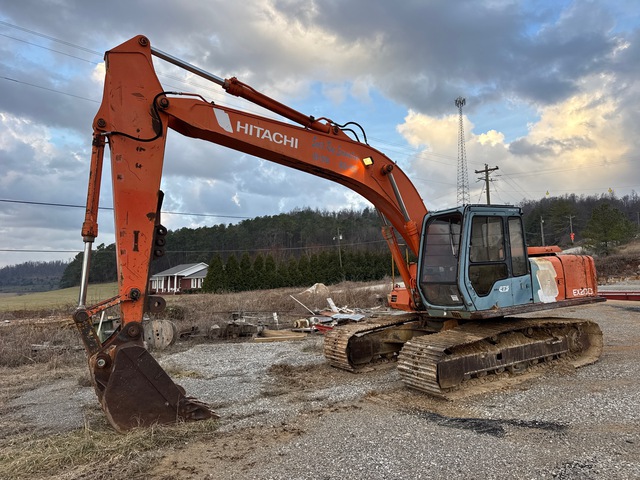 Hitachi EX200-3 Tracked Excavator