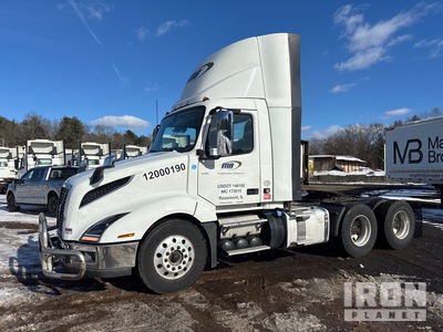 2020 Volvo VNL 300 6x4 تراكتور شاحنة نهارية (ثنائية المحور)