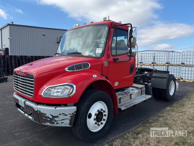 2016 Freightliner M2 106 4x2 S/A Day Cab Truck Tractor