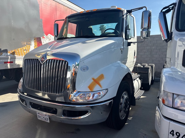 2013 International 8600 6x4 T/A Day Cab Truck Tractor