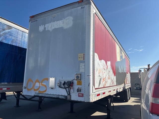 2004 Utility VS2DC 36 ft x 102 in T/A Van Trailer