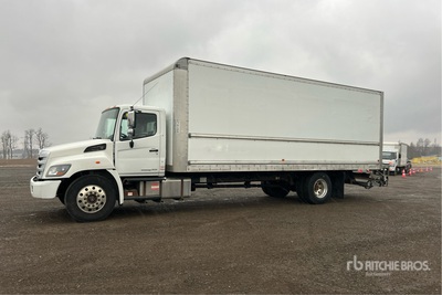 2019 Hino 268 4x2 Van Truck