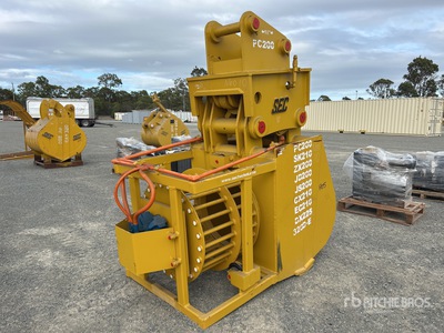 SEC Q/C Clamshell Rotary Screening Excavator Bucket - Fits 20 - 25 ton